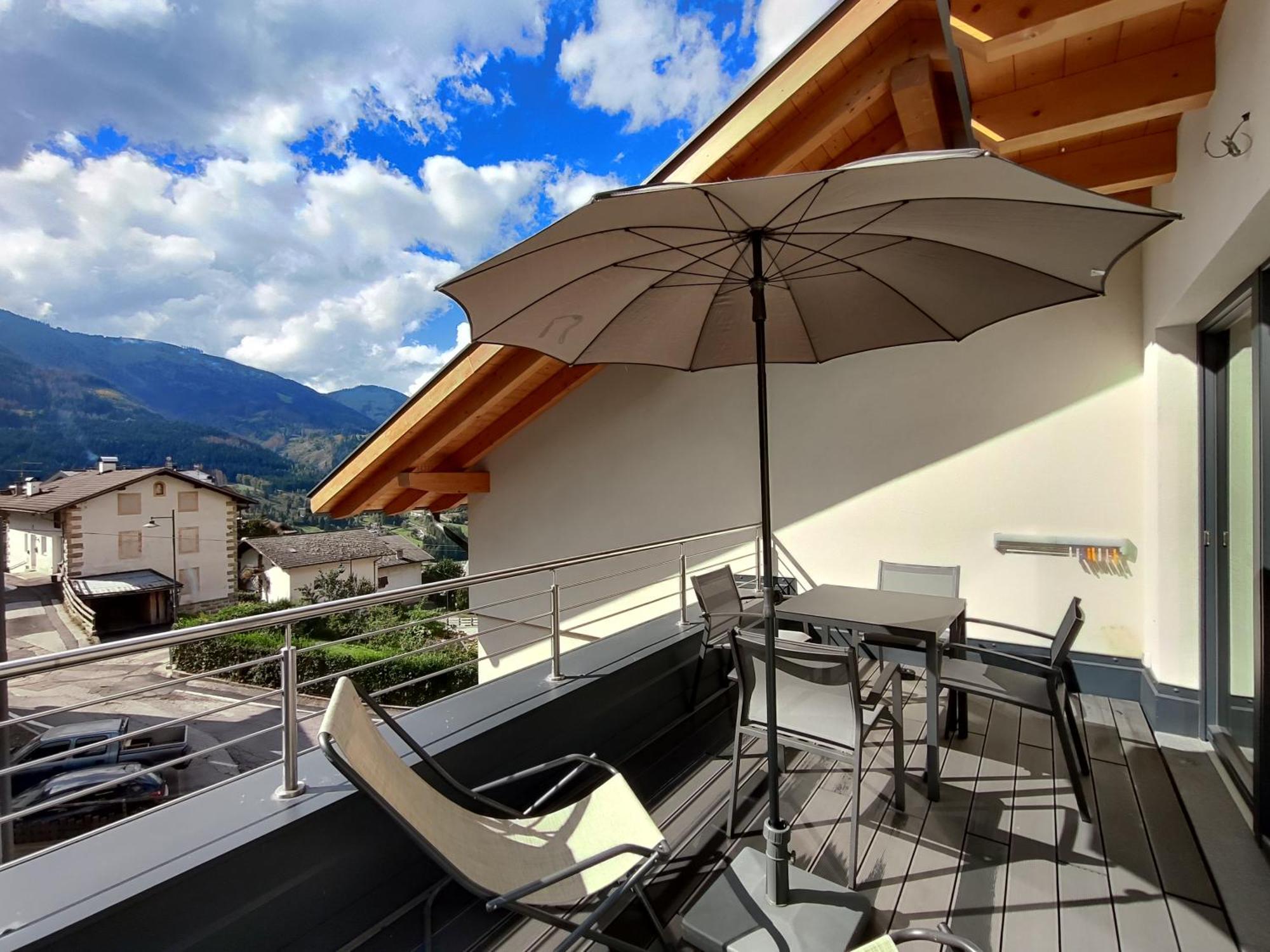 Dolomites B&B - Suites, Apartments And Spa Tesero Bagian luar foto