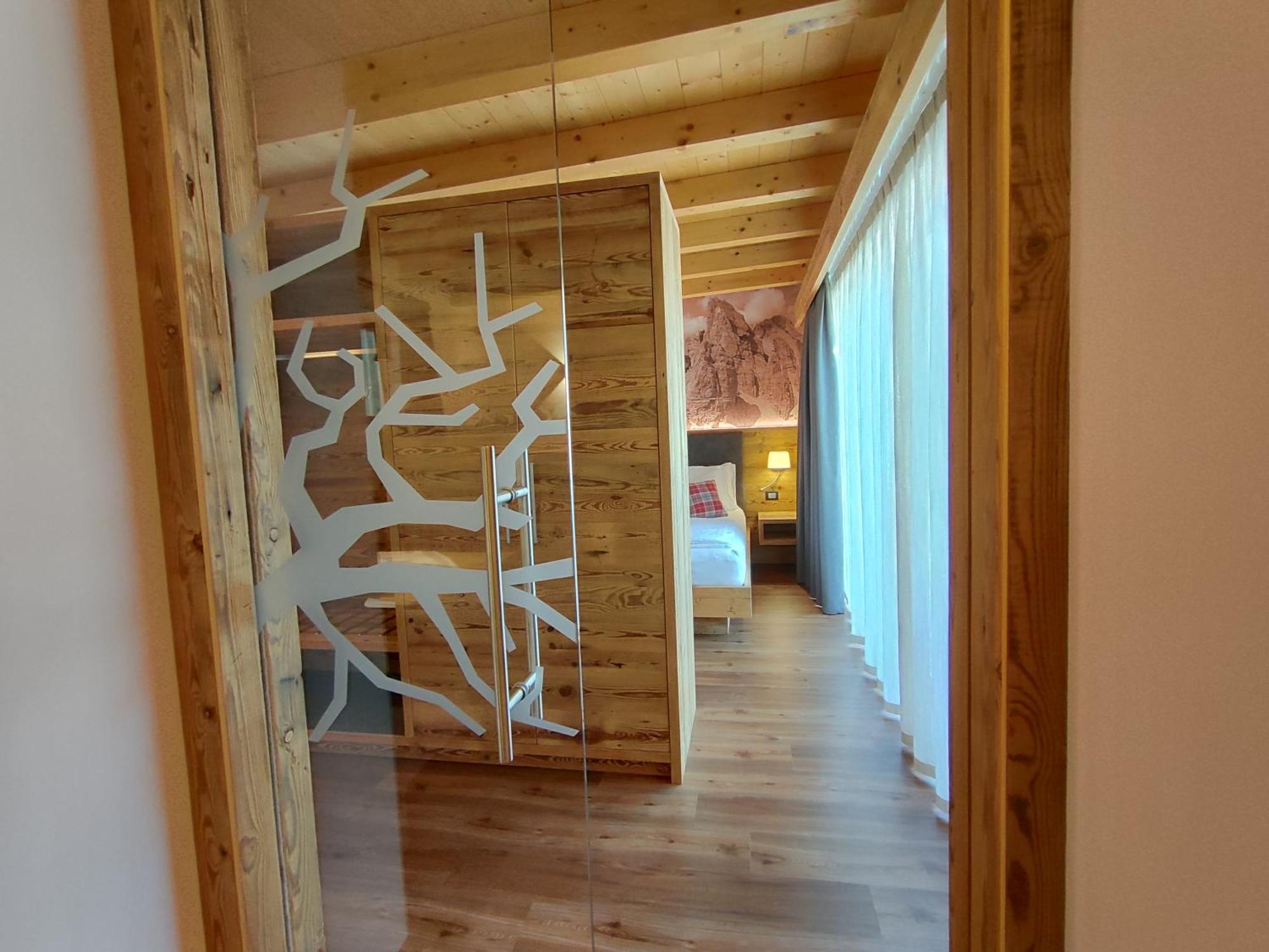 Dolomites B&B - Suites, Apartments And Spa Tesero Bagian luar foto