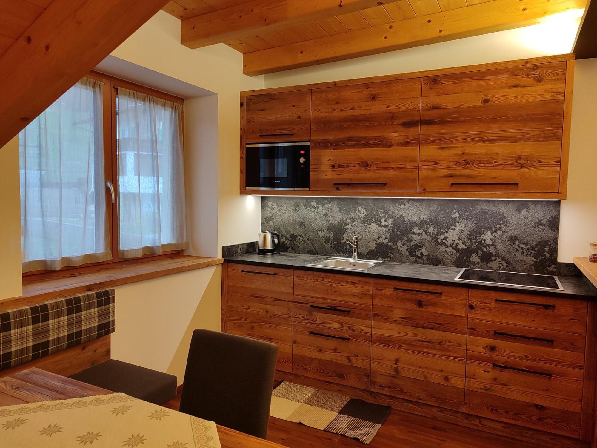 Dolomites B&B - Suites, Apartments And Spa Tesero Bagian luar foto